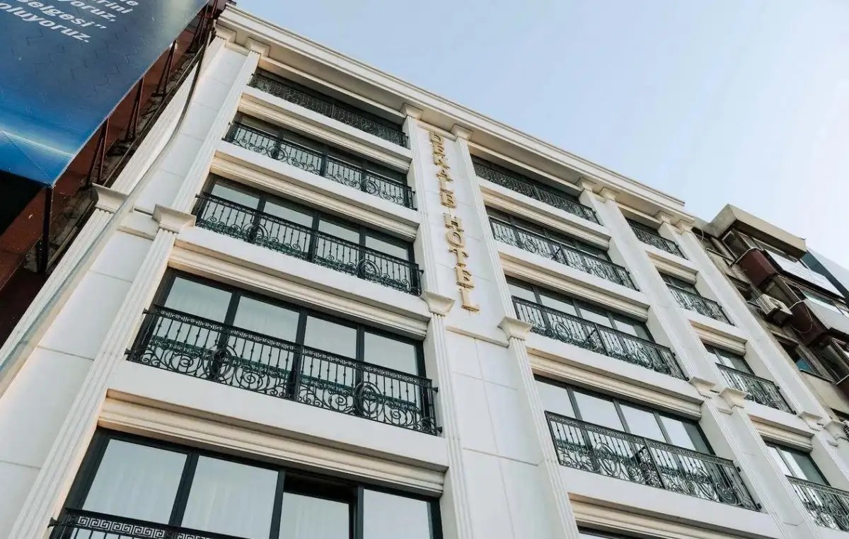 DEKALB HOTEL