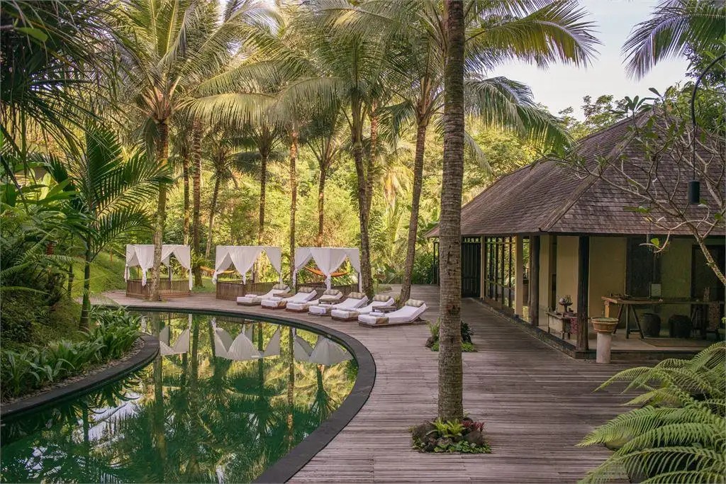 KOMANEKA BISMA UBUD
