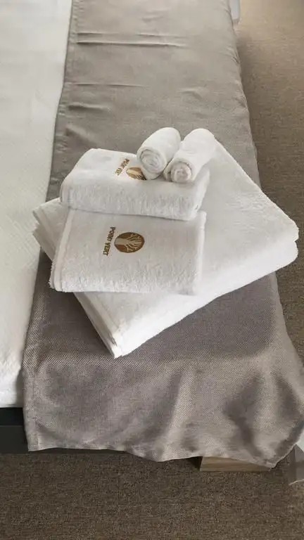 POINT VERT HOTEL