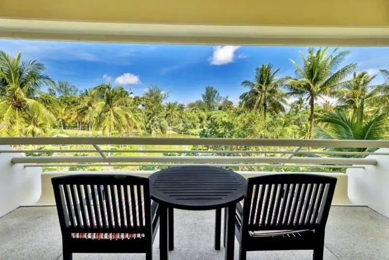 PULLMAN PHUKET KARON BEACH RESORT (EX. HILTON PHUKET ARCADIA RESORT & SPA)