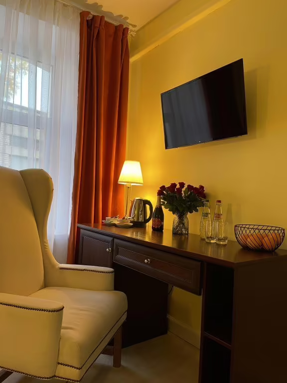 MARK INN HOTEL
