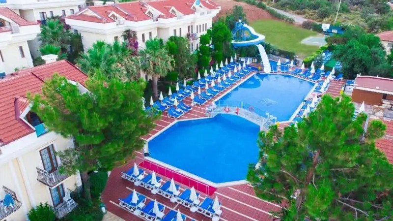 YEL HOLIDAY RESORT