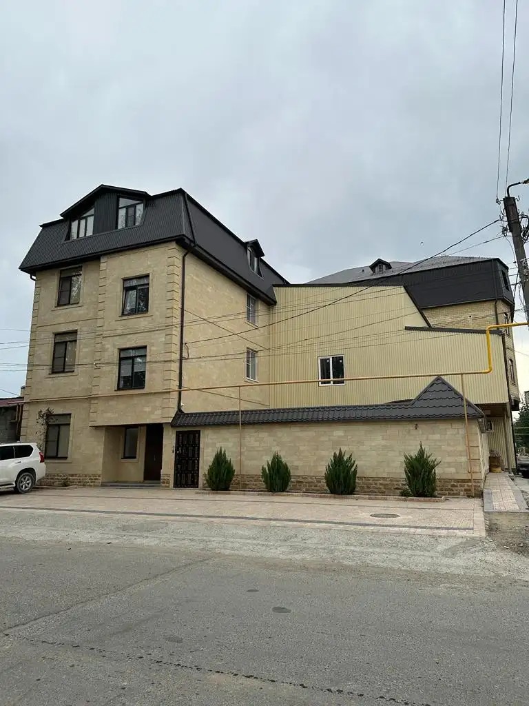 CASPIANFLATS APART