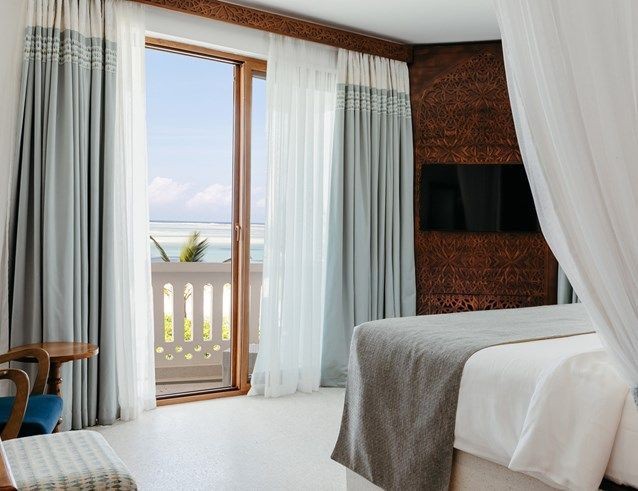beach front deluxe