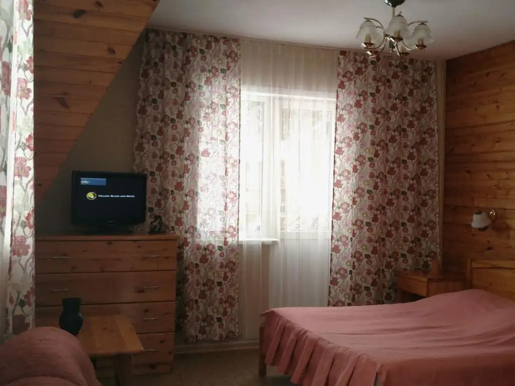 НЕВАЛЯШКА