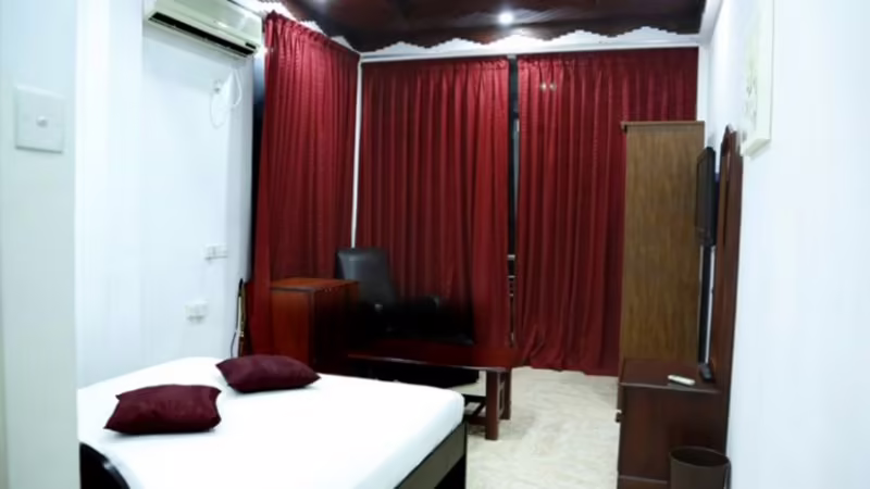 VILLA HOTEL