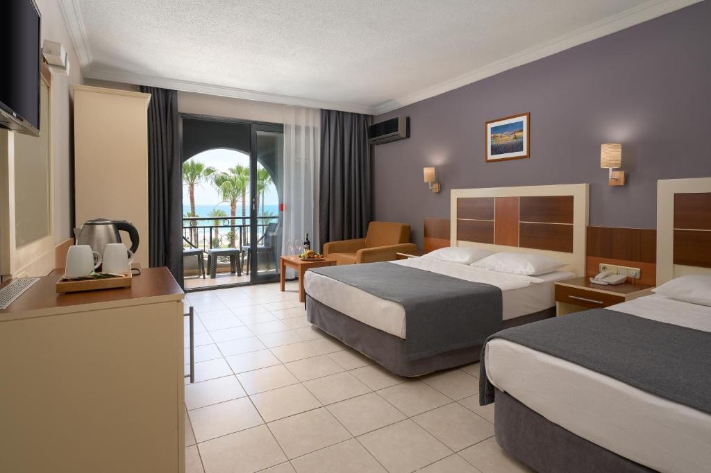 KAILA KRIZANTEM HOTEL