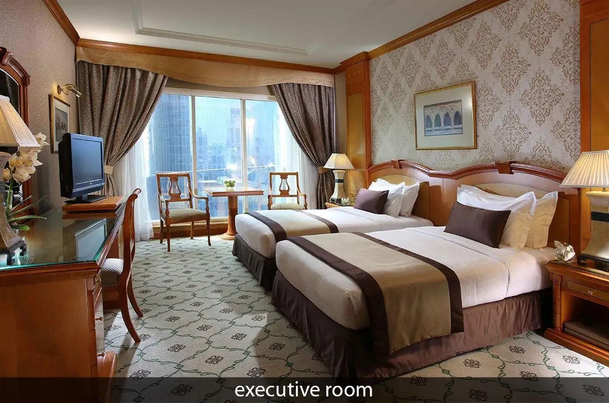 KNIGHT CASTLE HOTEL (EX. CARLTON PALACE)