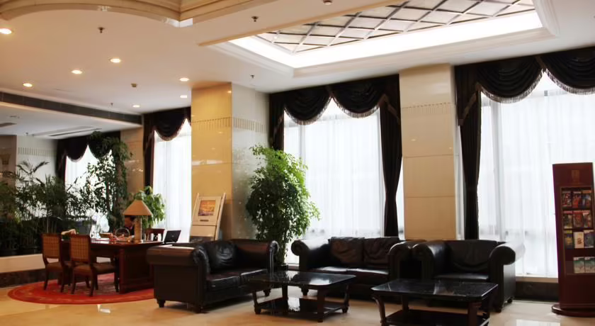REGENT SHANGHAI ON THE BUND (EX. THE SEAGULL)