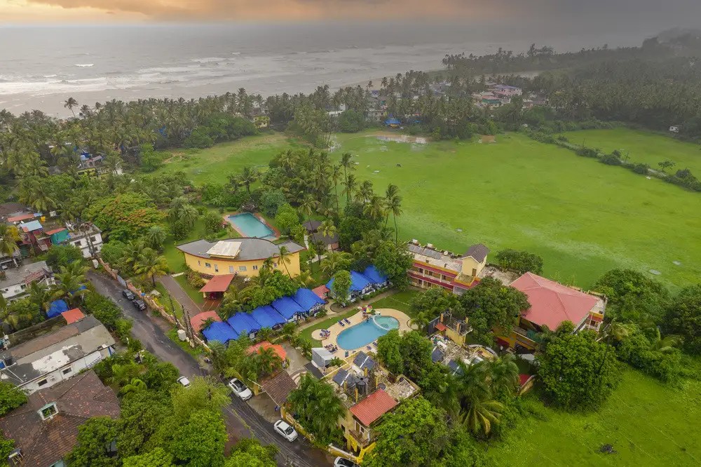 HIBIS HOTELS & RESORTS ASHVEM (EX. HIDDEN PARADISE)