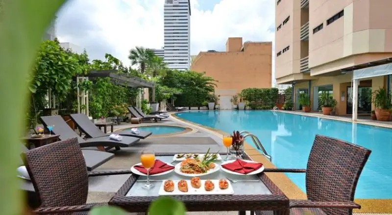 ABLOOM EXCLUSIVE SERVICED APARTMENTS