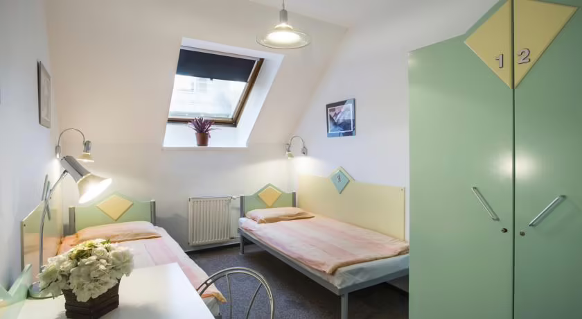 MARCO POLO TOP HOSTEL