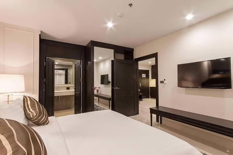 SN PLUS HOTEL  SHA PLUS