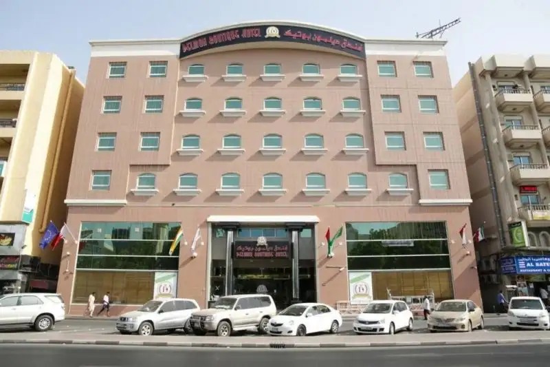 9 (NINE) HOTEL