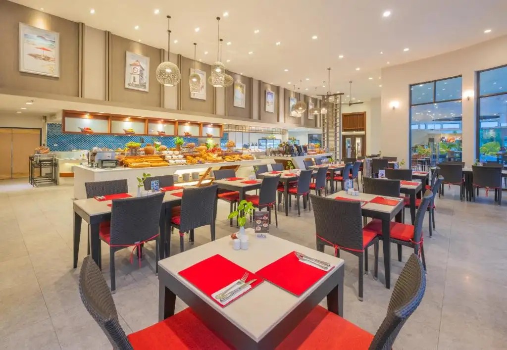 DEEVANA PLAZA PHUKET (EX. MERCURE PHUKET DEEVANA)