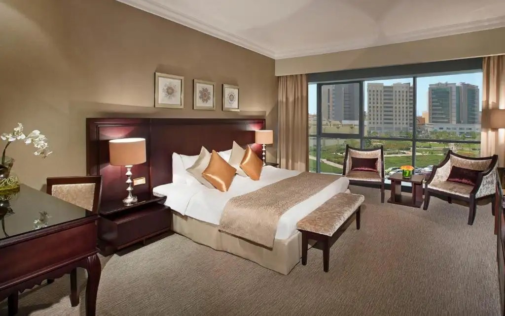 DOUBLETREE BY HILTON DUBAI PORT SAEED (EX. CITY SEASONS HOTEL DUBAI)