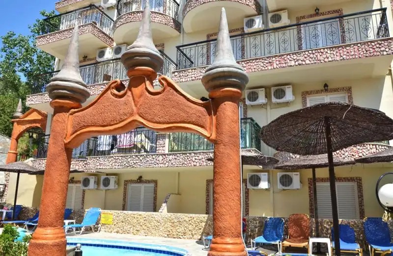 ALTURA HOTEL (EX. HOTEL MAVRIKOS)