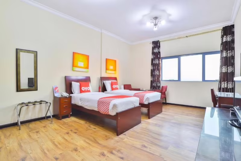 OYO 427 GRAND PJ HOTEL