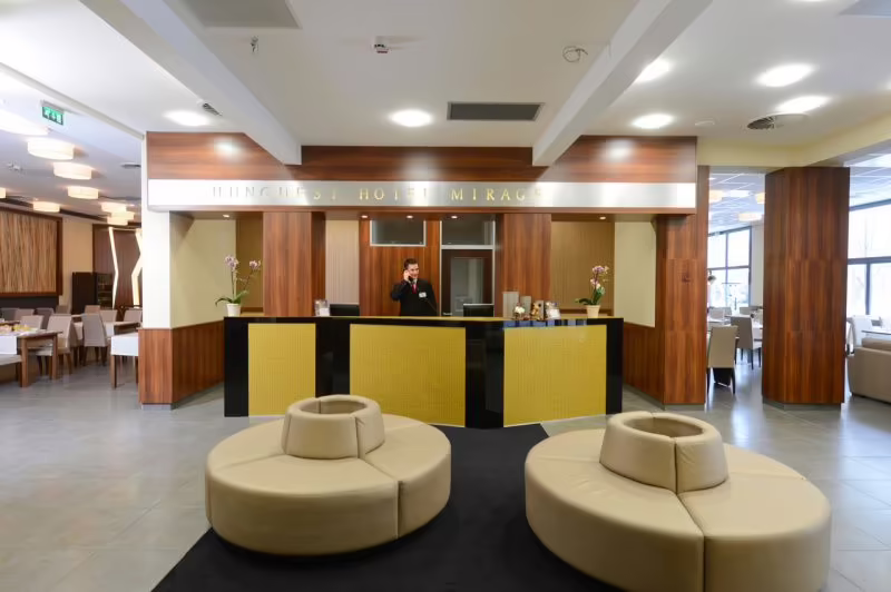 HUNGUEST HOTEL MIRAGE