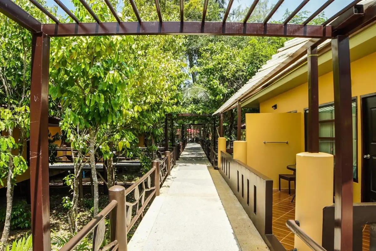 PRINCESS KAMALA BEACHFRONT HOTEL (EX. PRINT KAMALA RESORT)