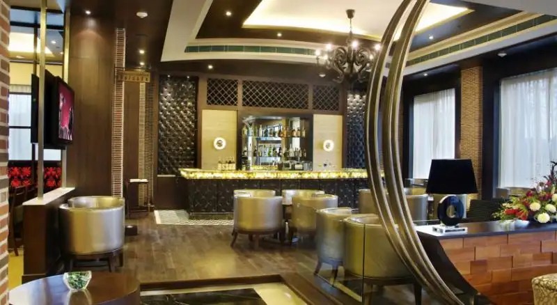 EXPRESS SAROVAR PORTICO SURAJKUND
