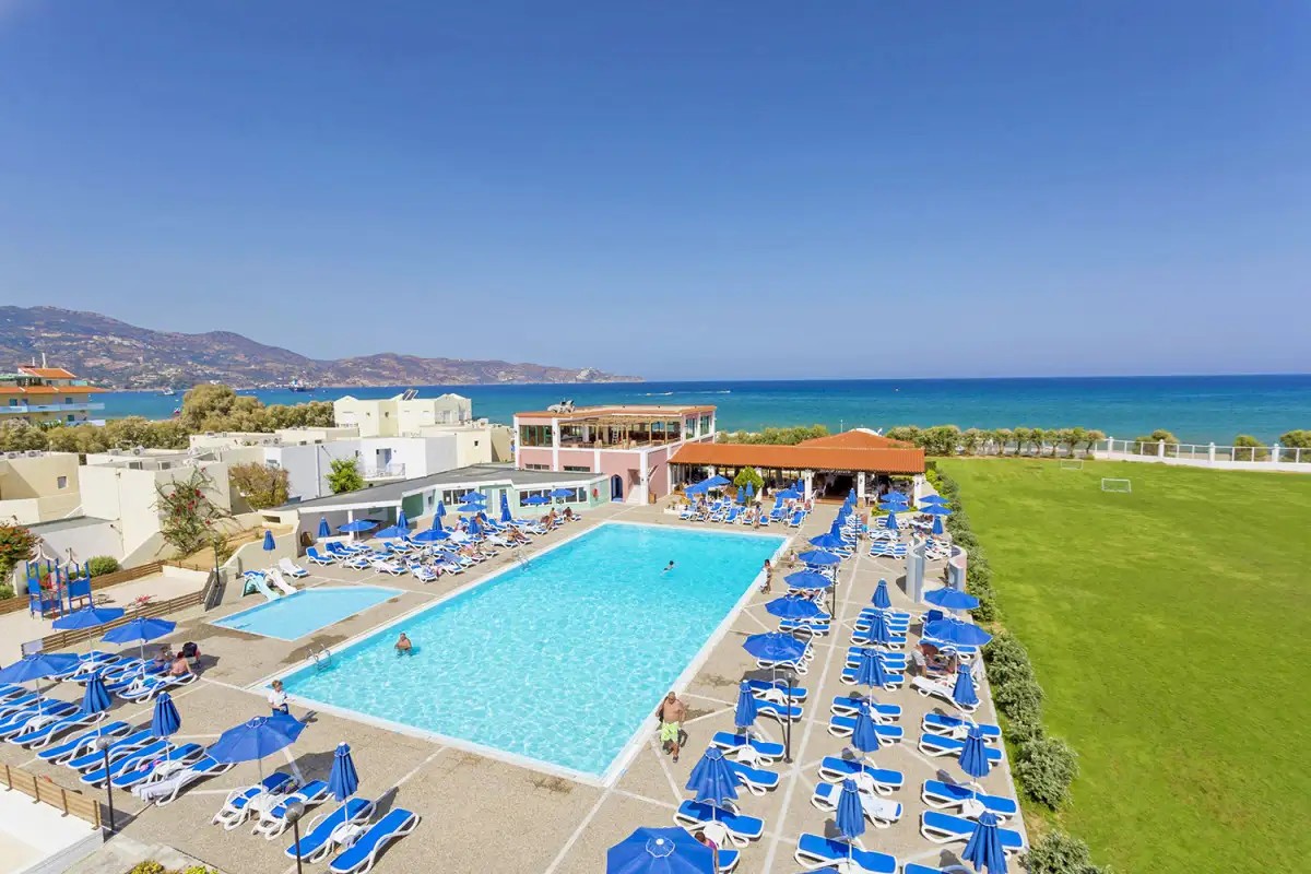DESSOLE DOLPHIN BAY RESORT (EX. DOLPHIN BAY)
