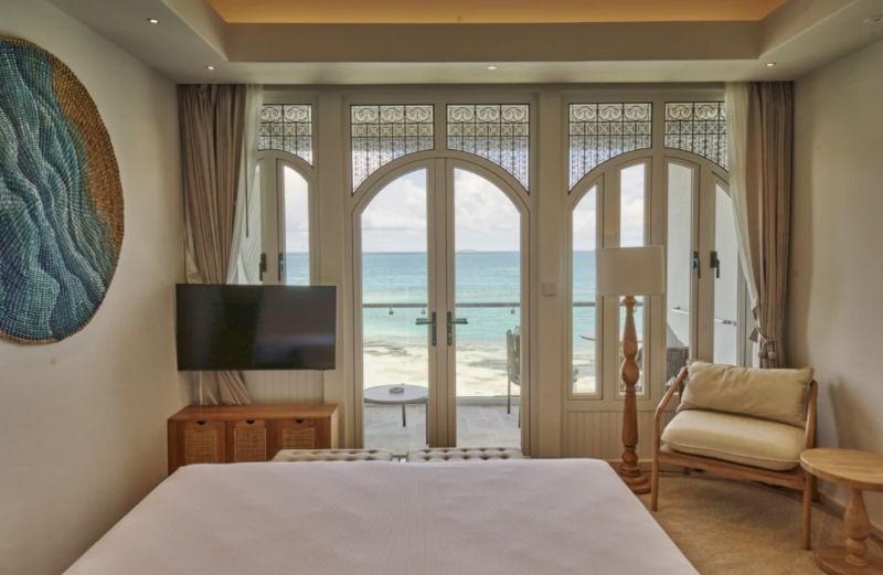 premium deluxe sea view