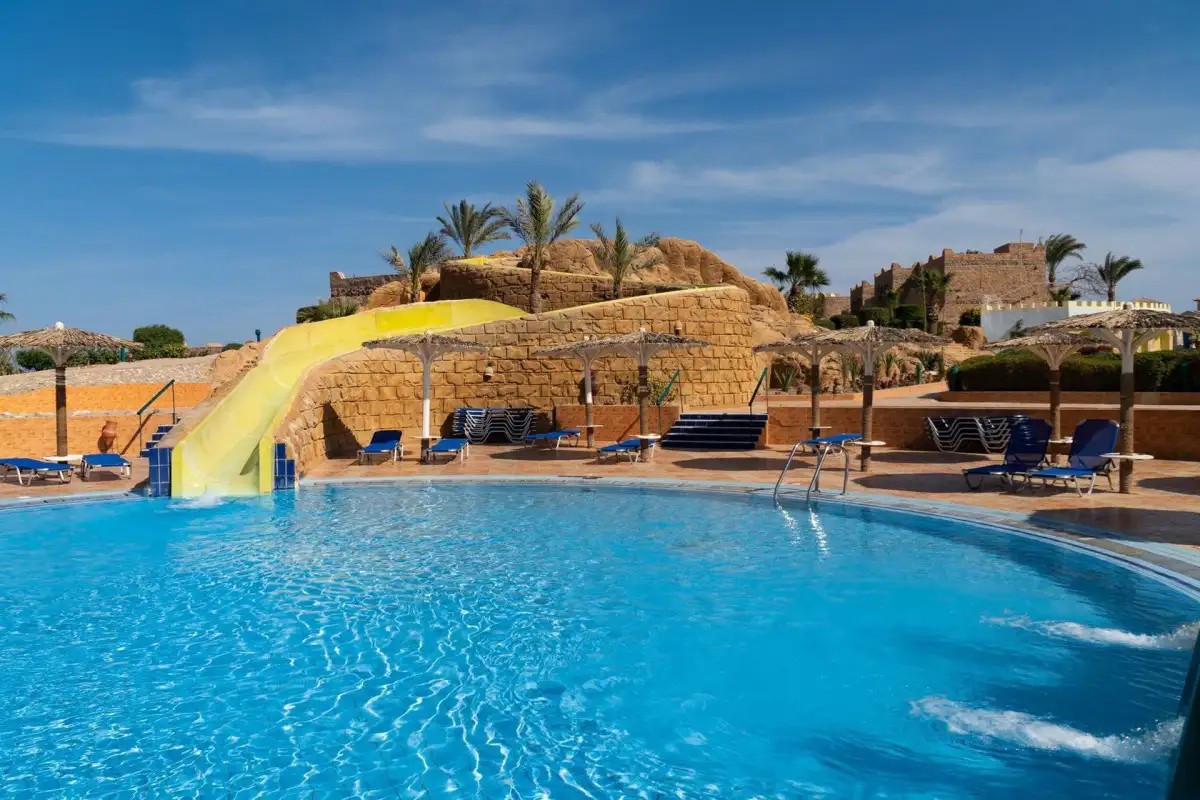 UTOPIA BEACH CLUB