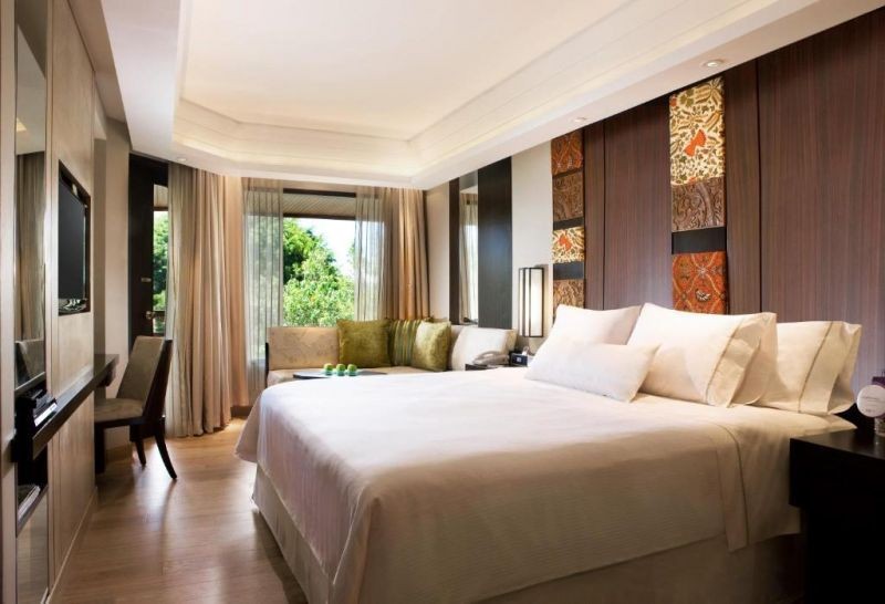 deluxe pool view with terrace