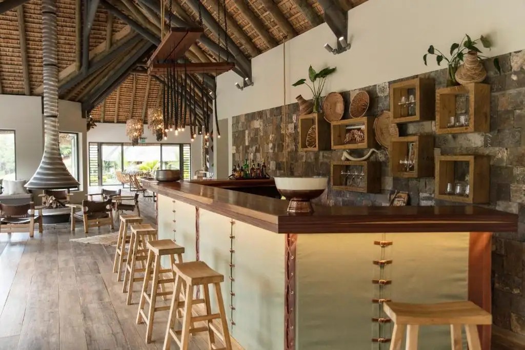 FERNEY NATURE LODGE