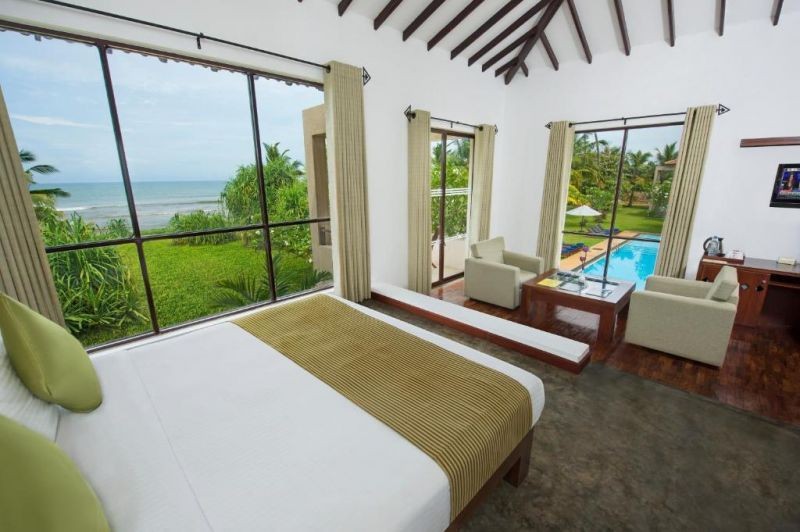 superior with plunge pool