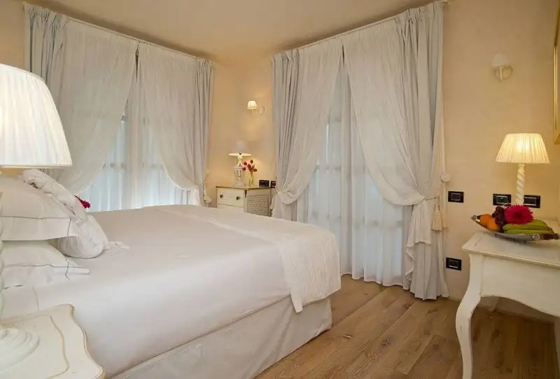 LA VILLA DEL RE