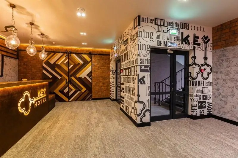 KEY HOTEL