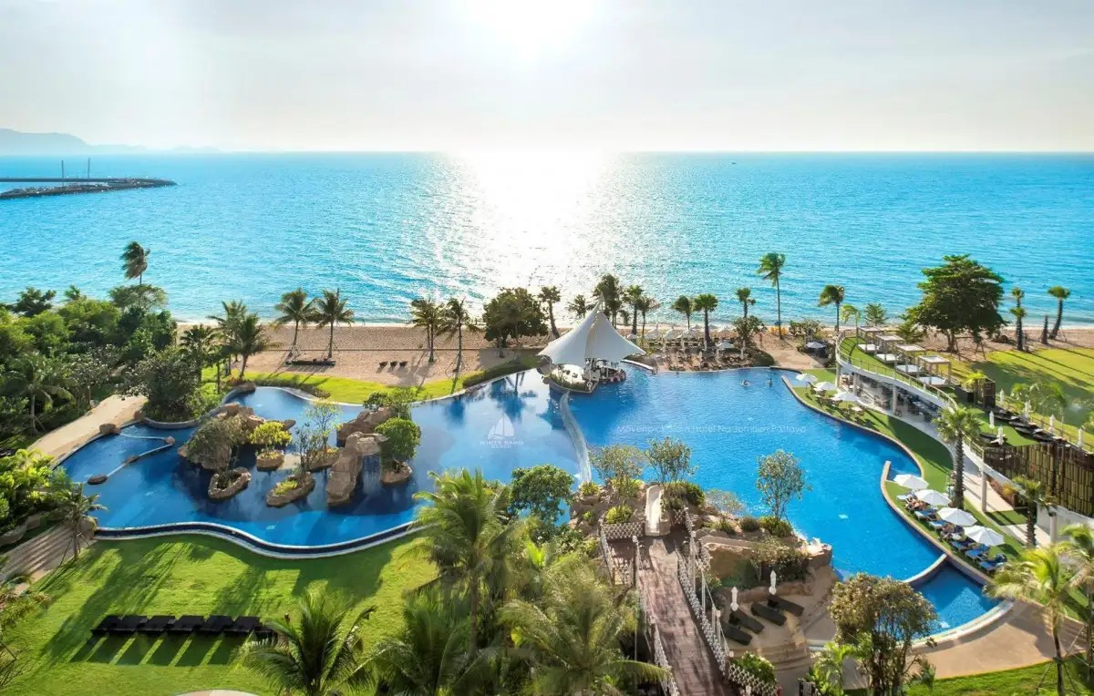 WHITE SAND BEACH RESIDENCE PATTAYA