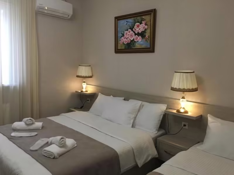 FAMILY HOTEL TRISTON