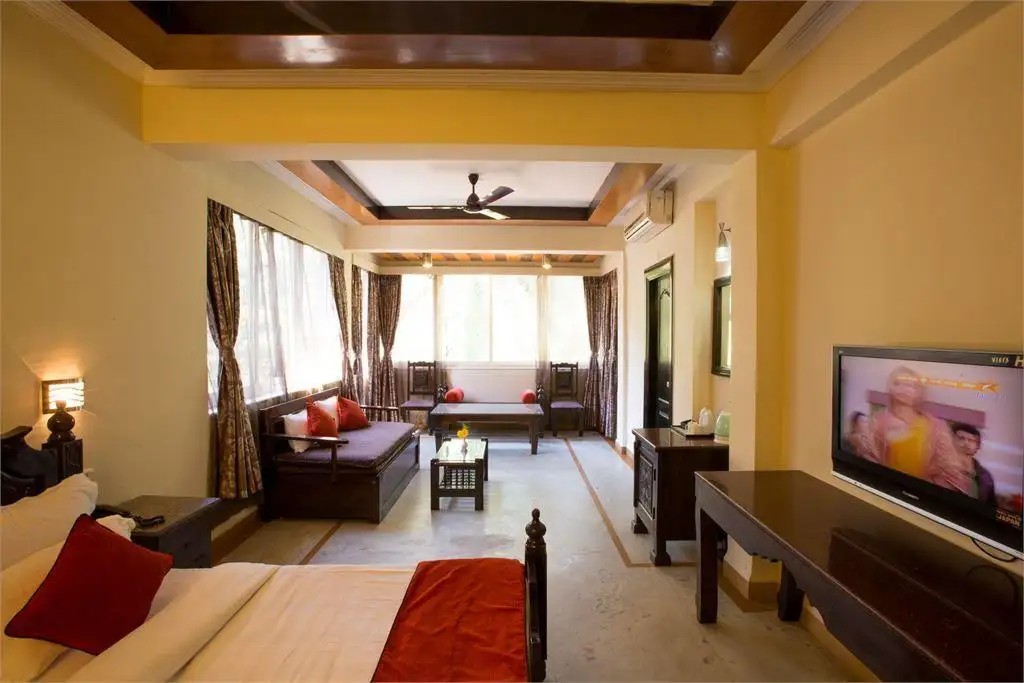 GRANDEUR DE SANCHI (EX. ROYAL PALACE)