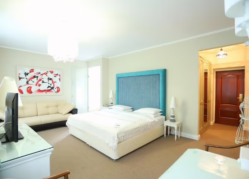 ЯР HOTEL & SPA