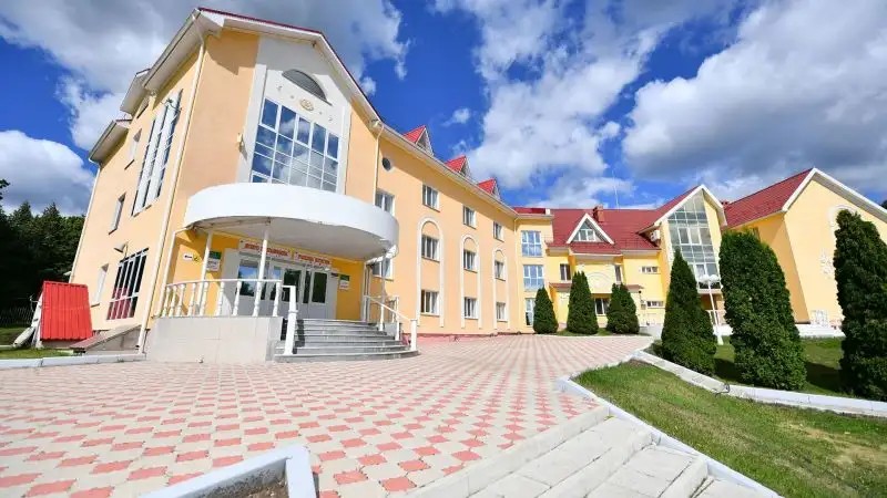ВИШНЕВАЯ ПОЛЯНА