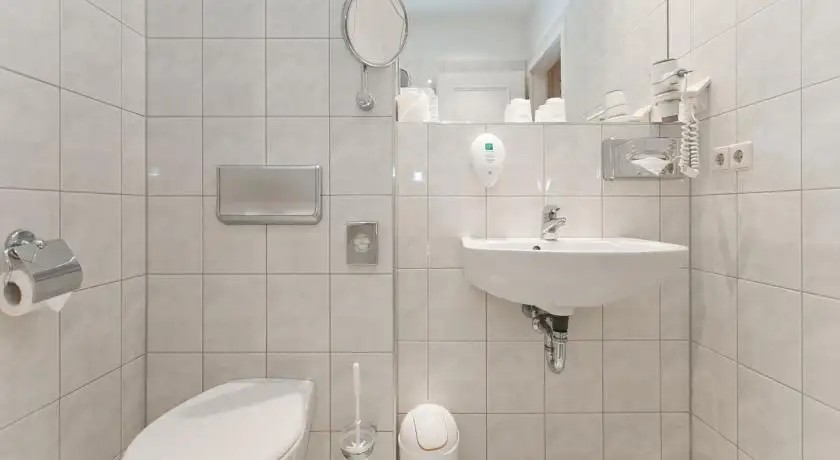 AZIMUT HOTEL BERLIN KURFURSTENDAMM