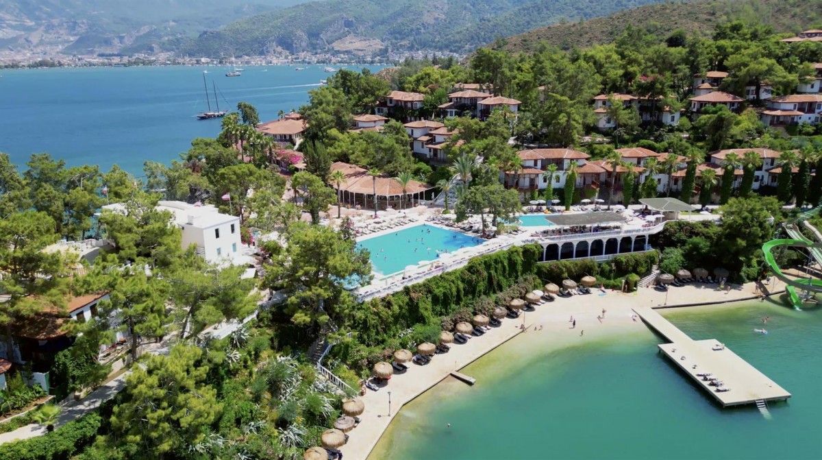 CLUB & HOTEL LETOONIA