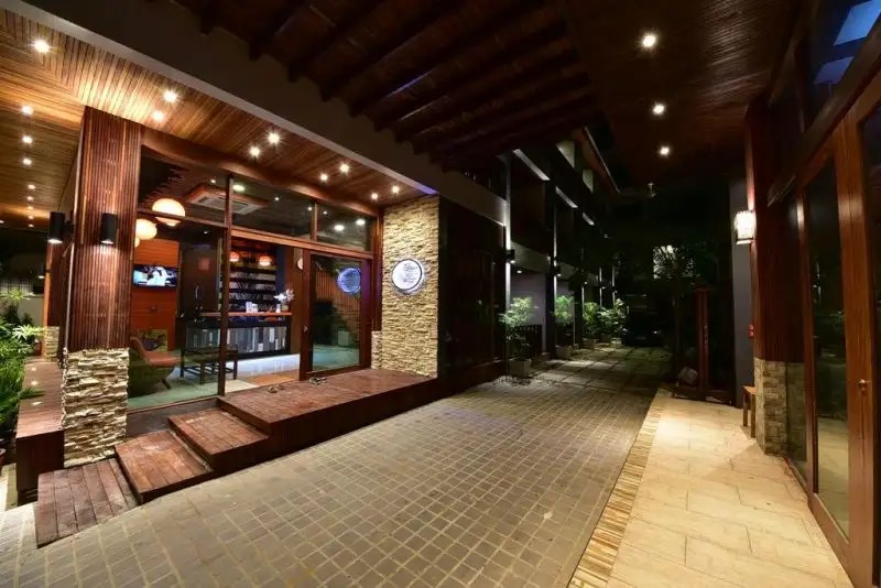 PALM DELIGHT COFFEE & HOUSE