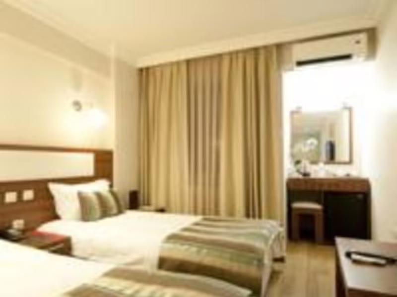 WOX EW HOTEL
