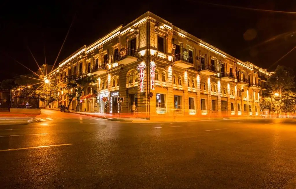 PASSAGE BOUTIQUE