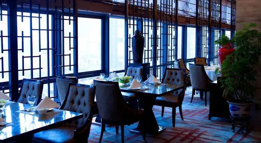 PULLMAN SHANGHAI JING AN (EX. GRAND MERCURE ZHONGYA)