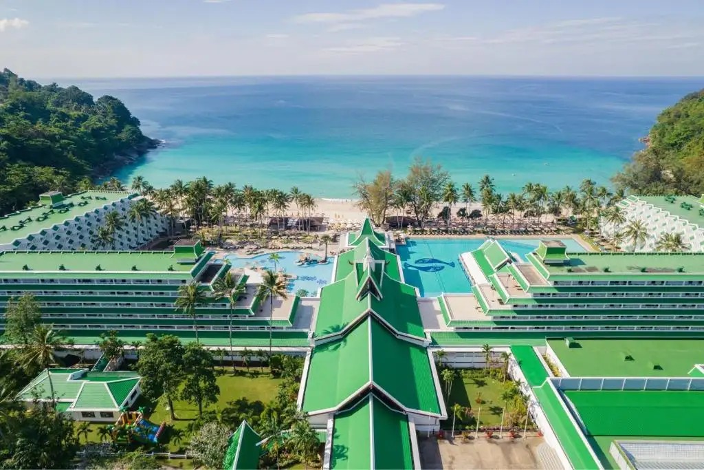 LE MERIDIEN PHUKET BEACH RESORT