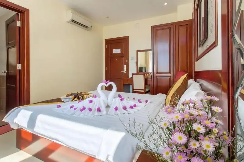 GIA LINH HOTEL