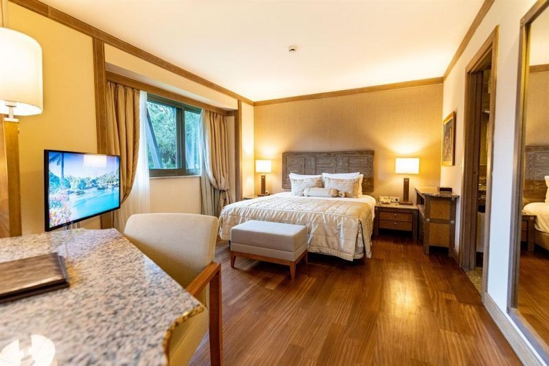 select villa