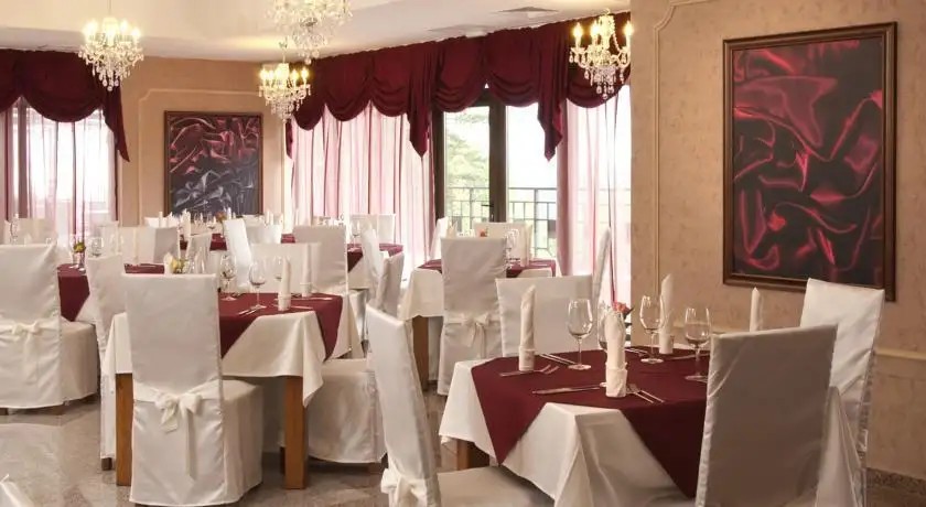 PARK HOTEL ARBANASSI