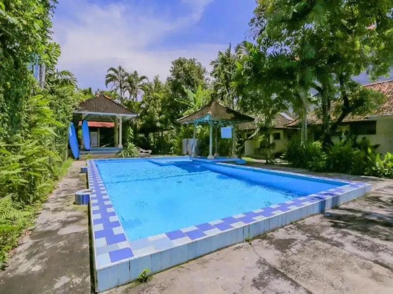 OYO 4012 ARI BEACH INN