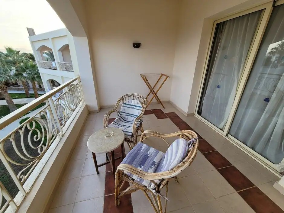 BRAYKA BAY RESORT